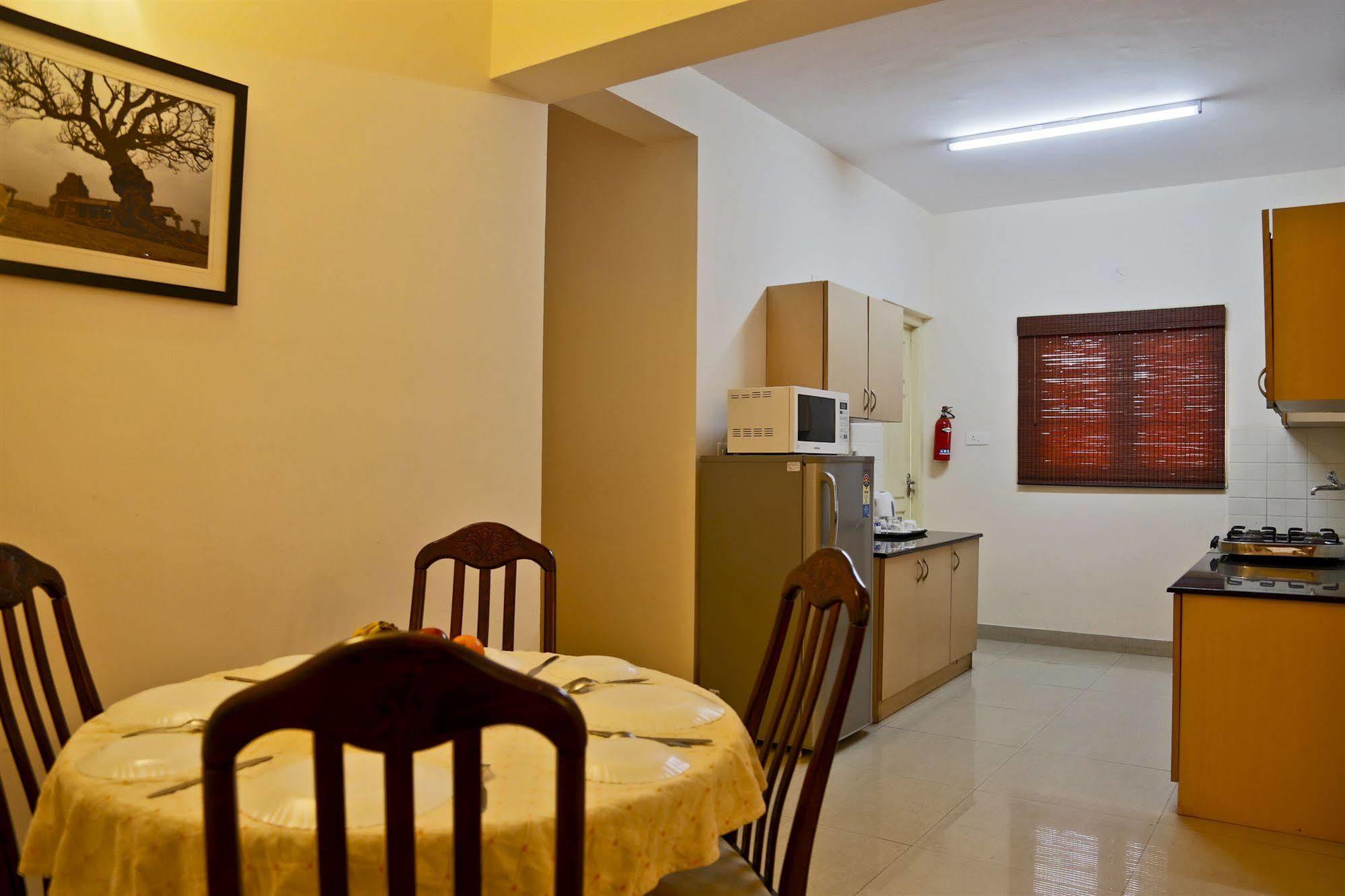 Maple Suites, Serviced Apartments Bangalore Bagian luar foto