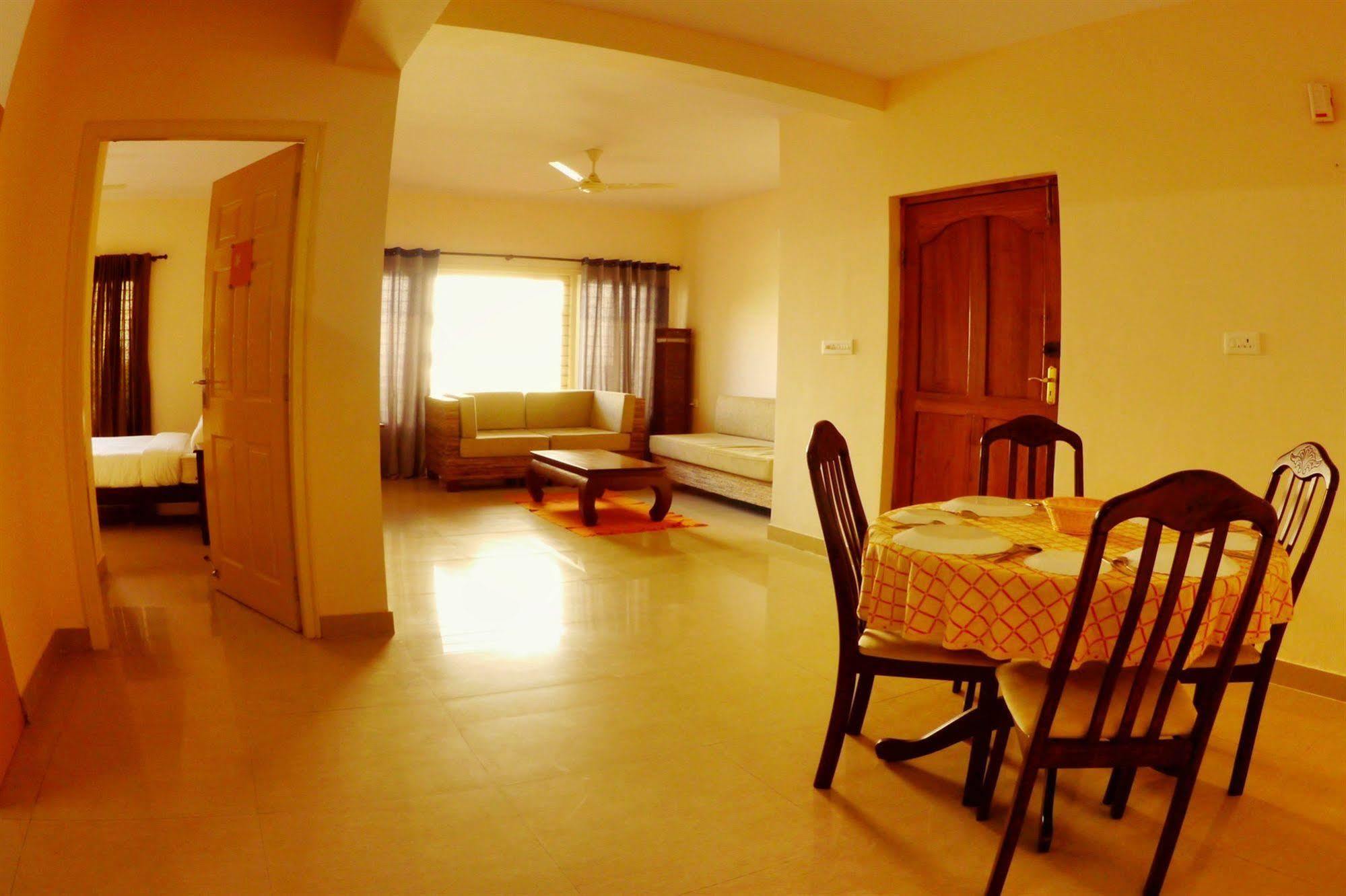 Maple Suites, Serviced Apartments Bangalore Bagian luar foto
