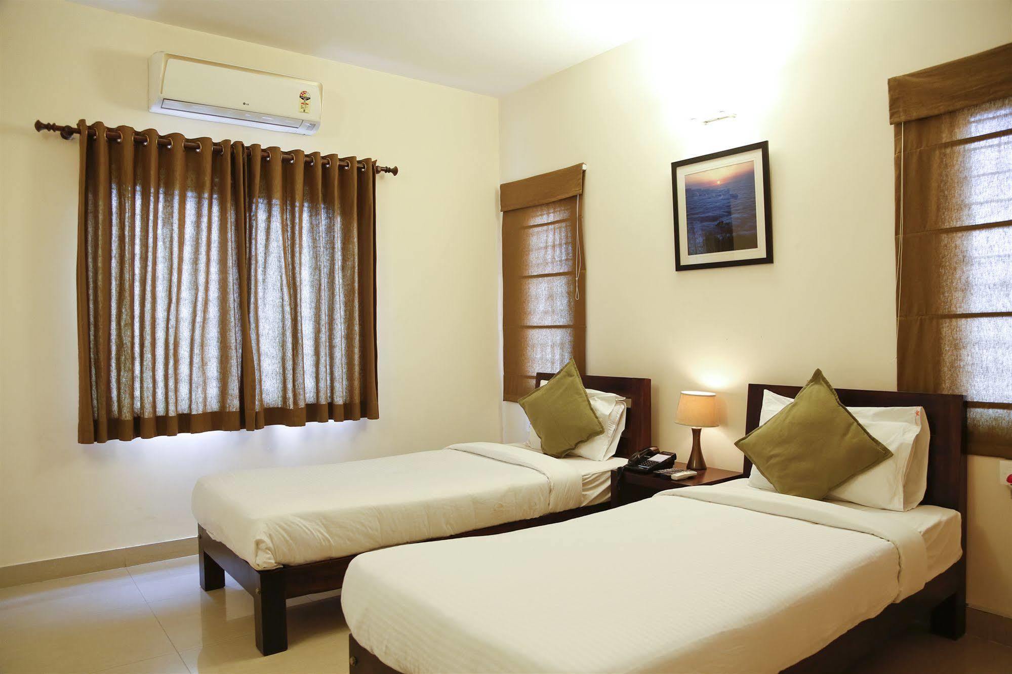 Maple Suites, Serviced Apartments Bangalore Bagian luar foto